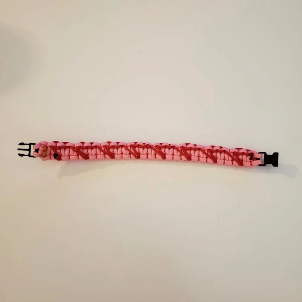Handmade paracord heart collar